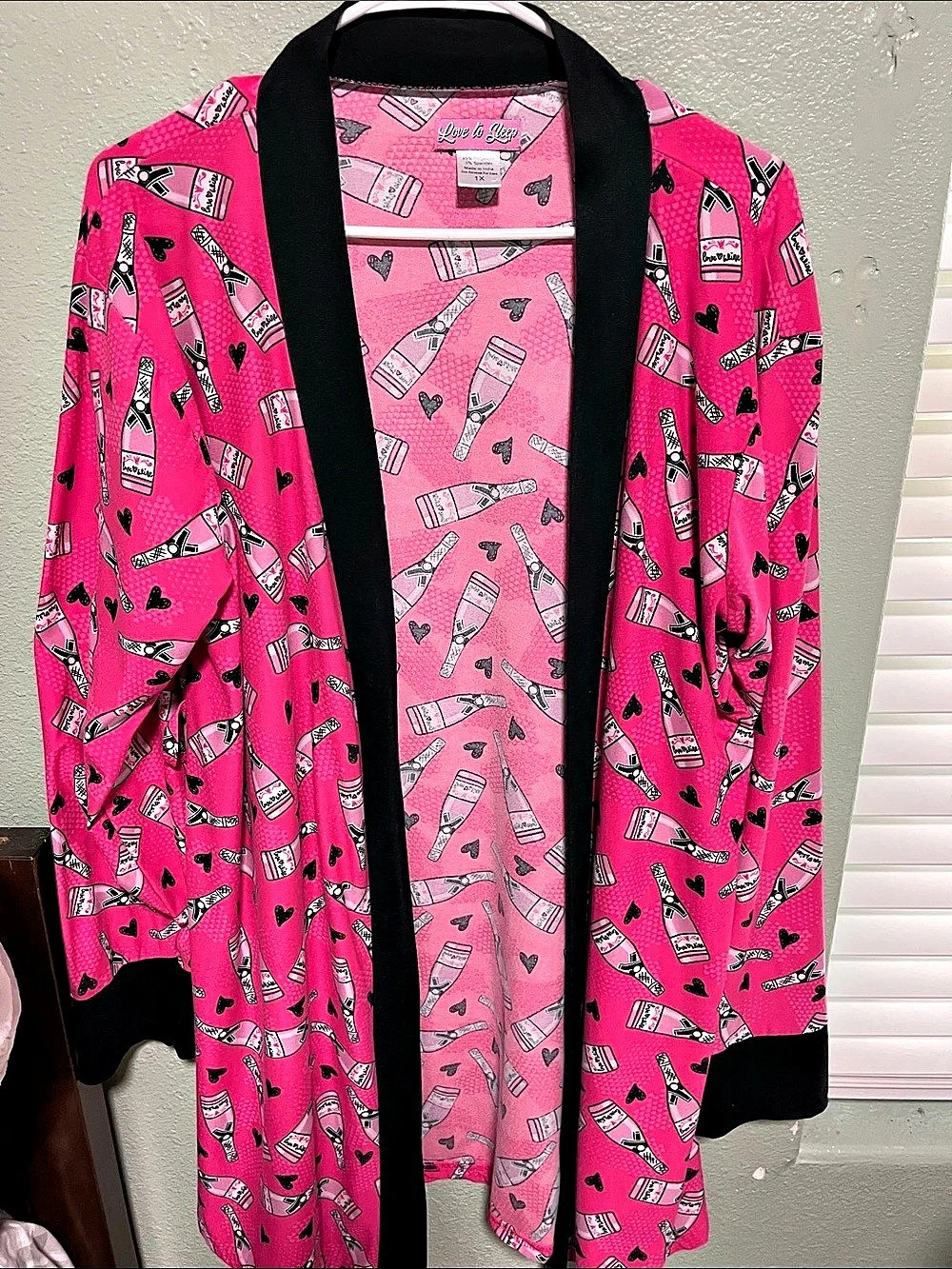 Love to Wine Pink & Black Patterned Open Front sleep robe